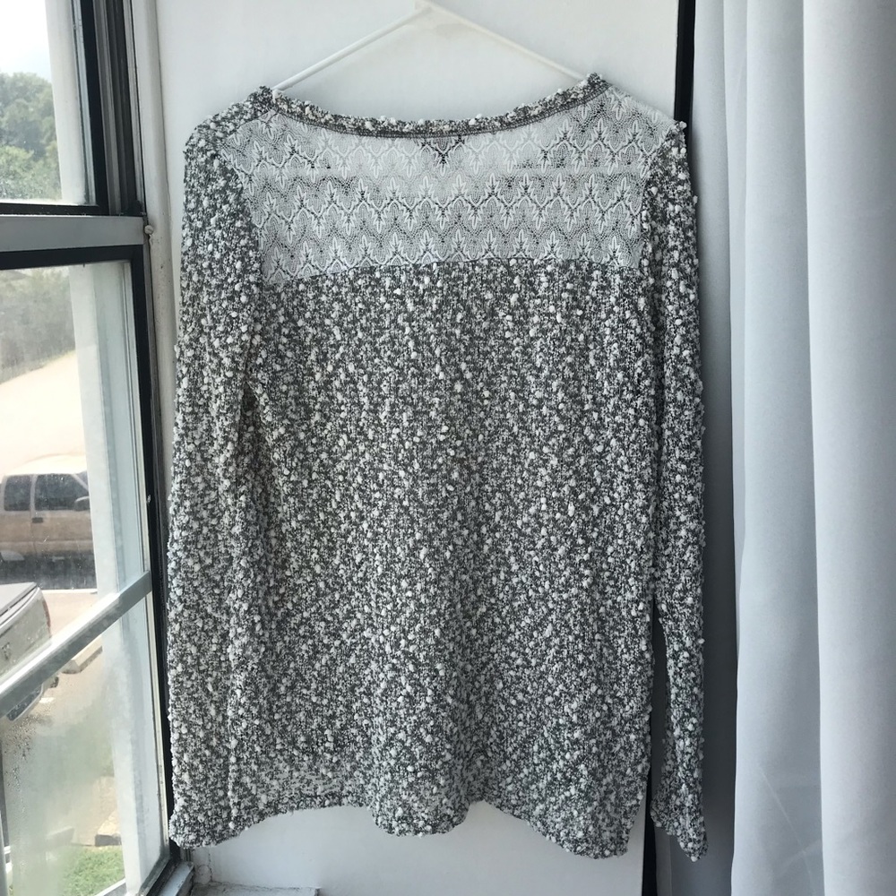Lightweight Sweater - Picture 3 of 4